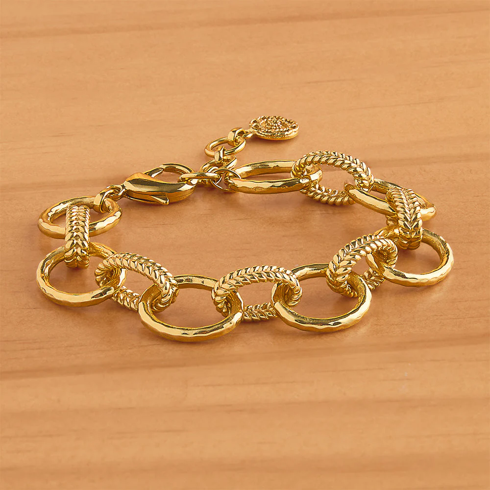 Capucine De Wulf Cleopatra Gold Link Chain Bracelets - Image 4