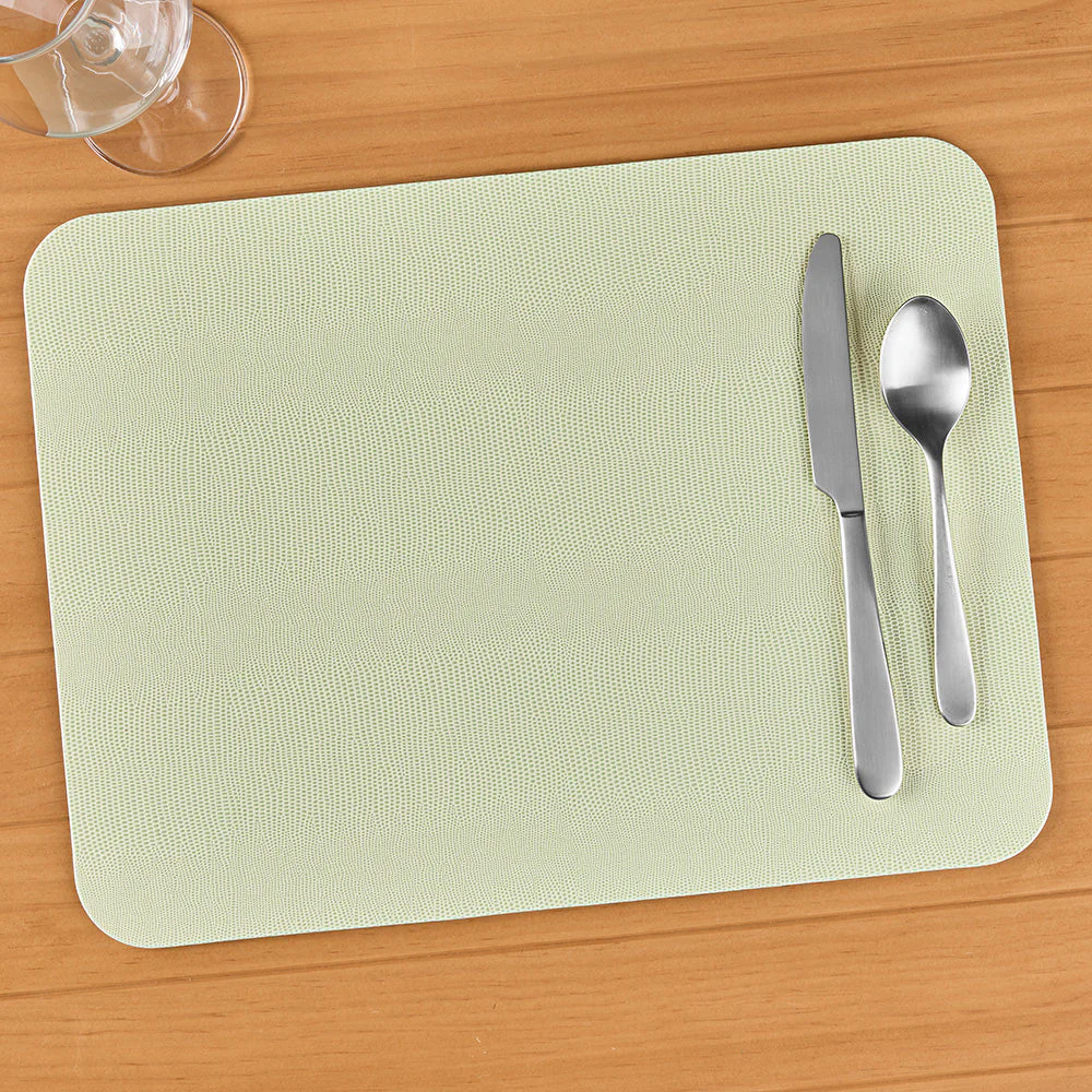 Caspari Lizard Felt-Backed Placemat - Image 4