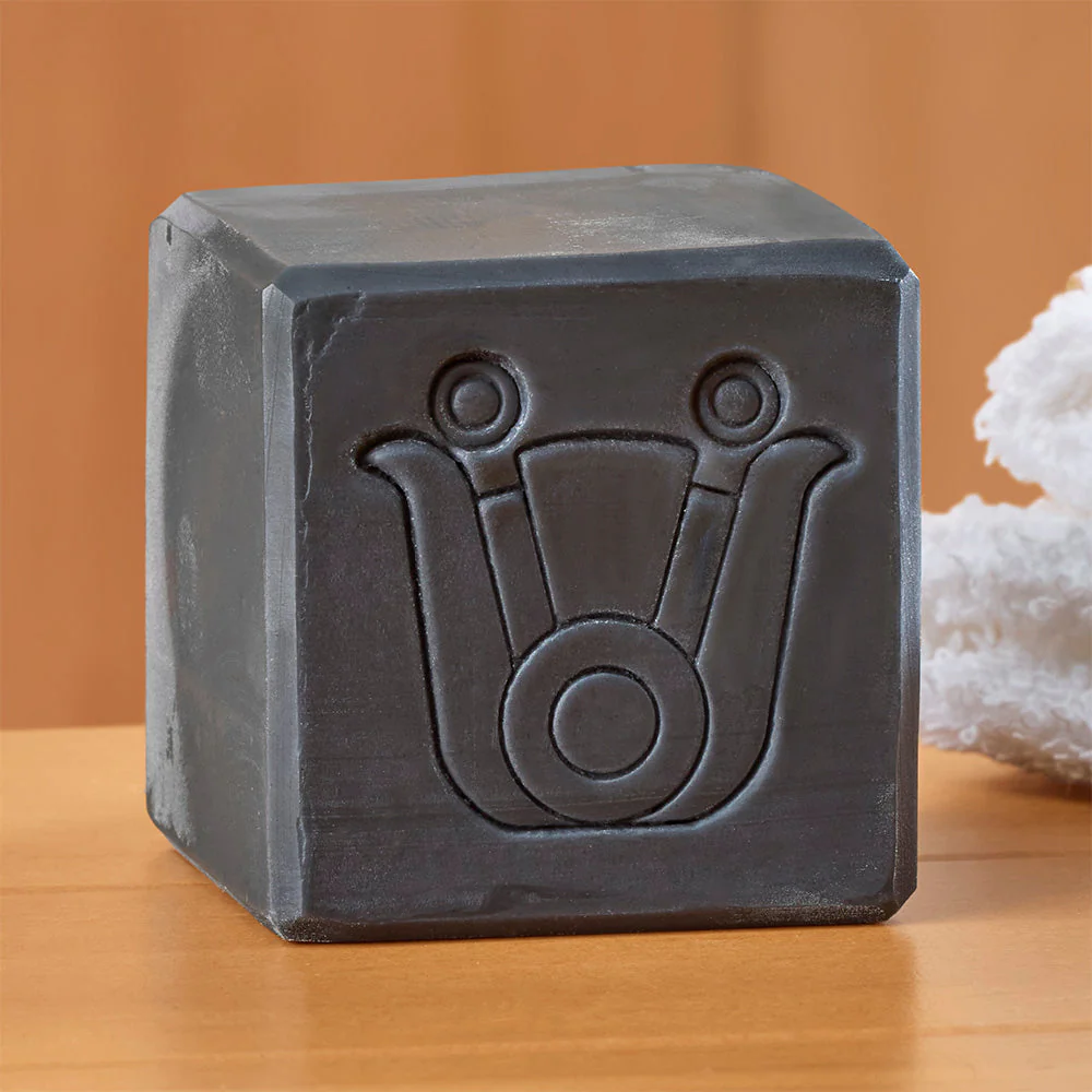 Paca Botánica Soap, Detoxifying Luna Bar